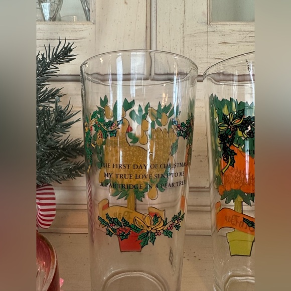 12 Days of Christmas (Pepsi) replacement glasses! - Picture 3 of 5